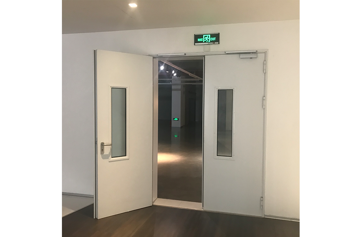 鋼質(zhì)隔熱防火門